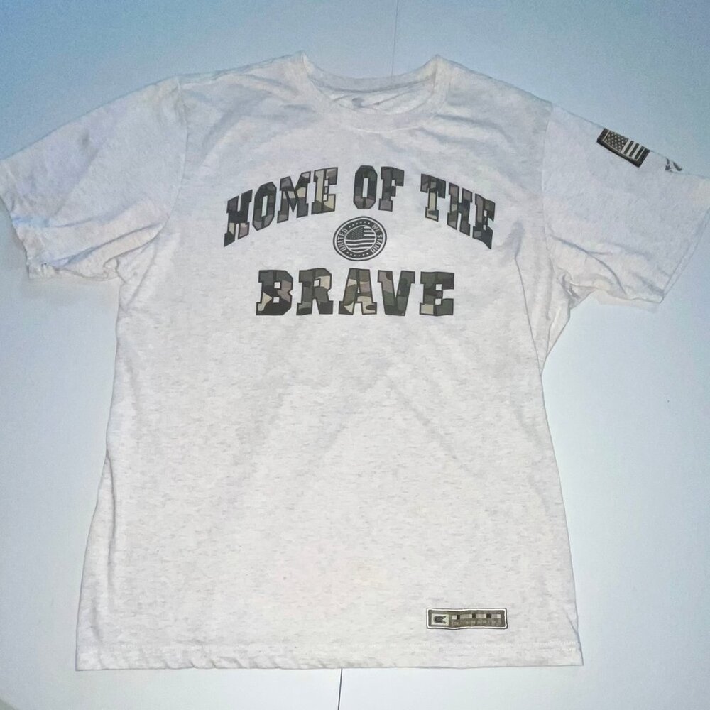 Colosseum Large Mens Beige “Home of the Brave” Muscle Fit T-shirt